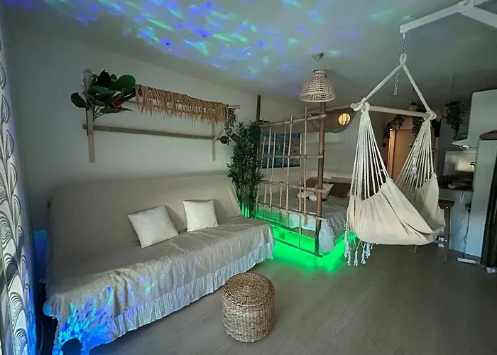 아파트 Les Cocotiers Vue 250 M De 아그