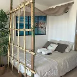 Les Cocotiers Vue 250 M De アパート